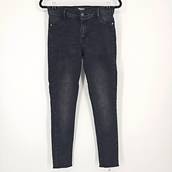 Platino Womens/Juniors Colombian Classic Skinny Fringed Hem Black Denim Jeans 3 - Picture 2 of 7